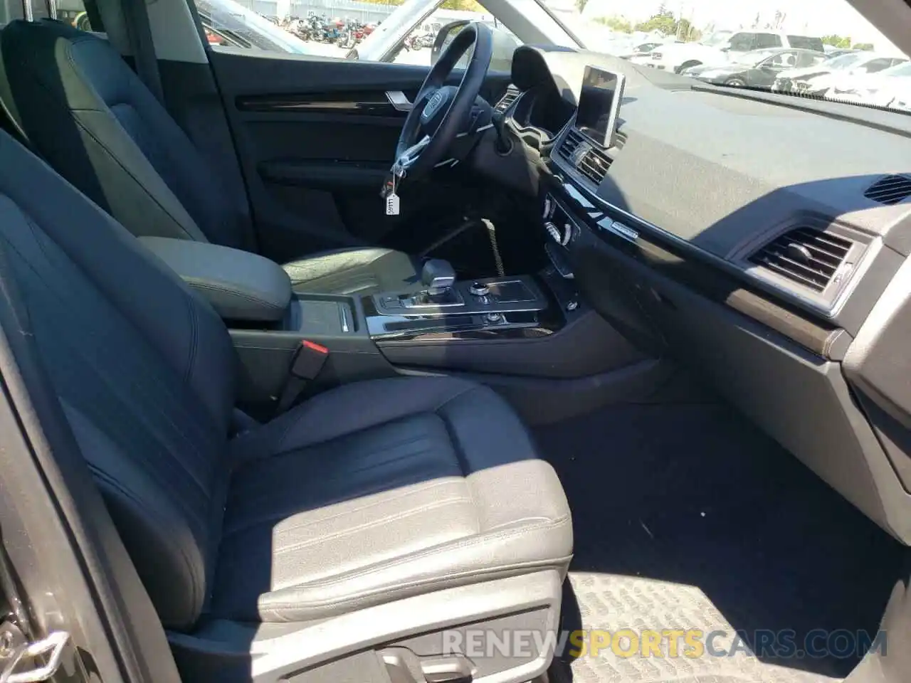 5 Photograph of a damaged car WA1CNAFY1K2091265 AUDI Q5 2019