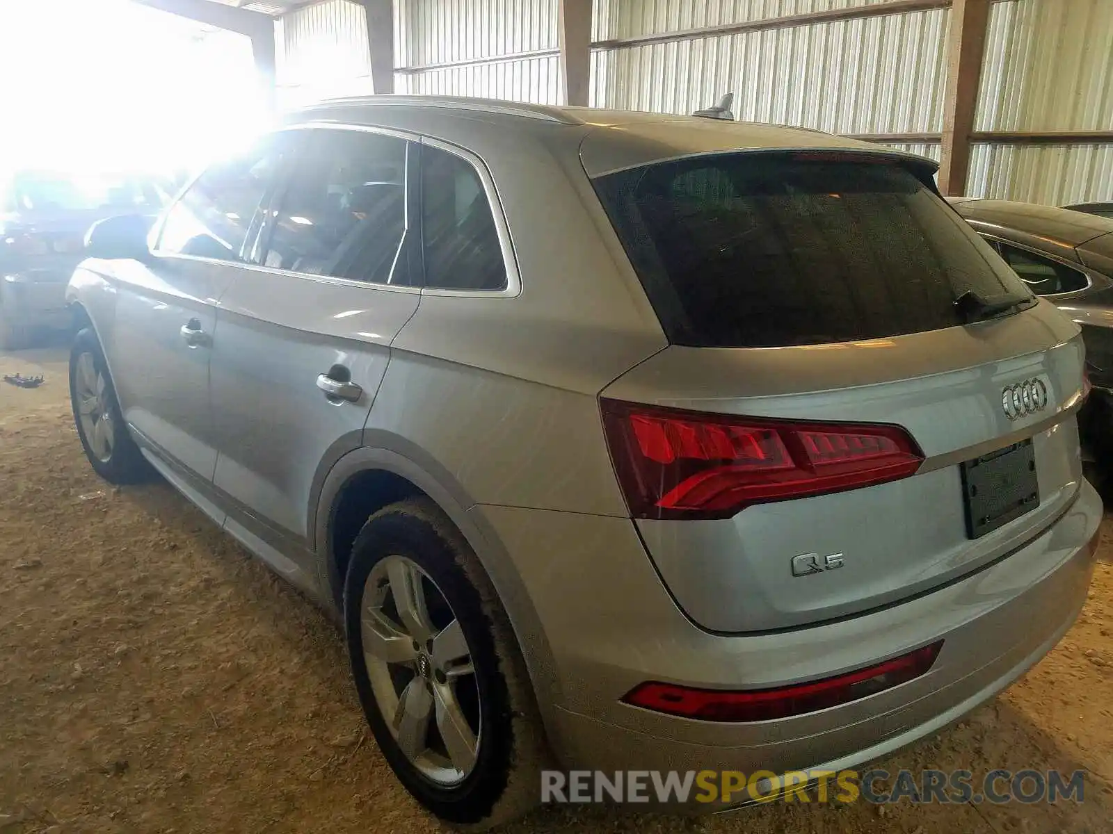 3 Фотография поврежденного автомобиля WA1CNAFY1K2106525 AUDI Q5 2019