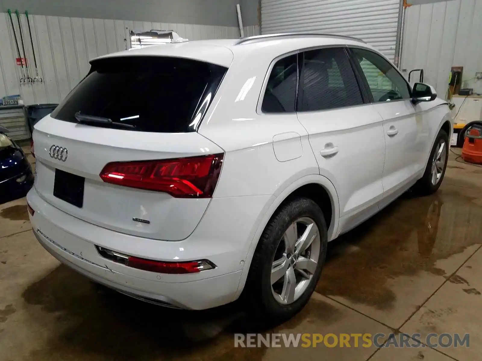 4 Photograph of a damaged car WA1CNAFY2K2053544 AUDI Q5 2019