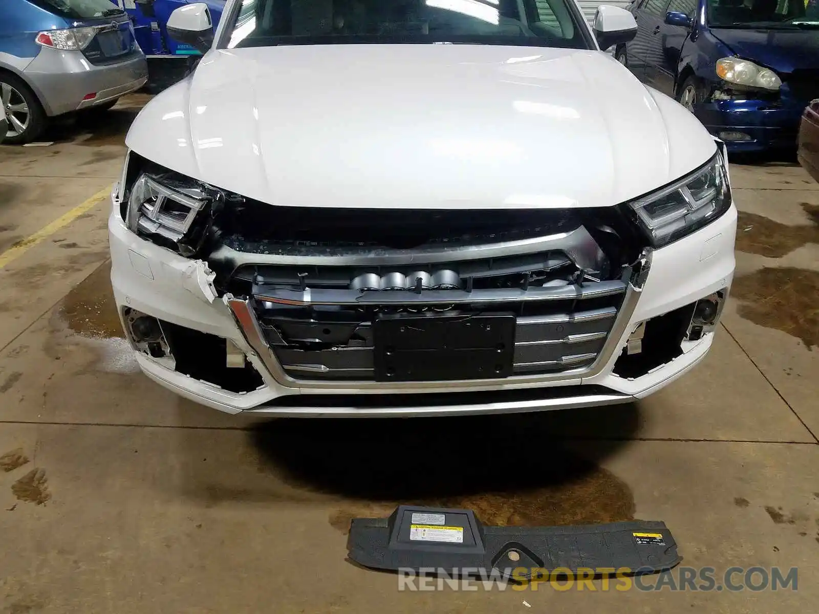 9 Фотография поврежденного автомобиля WA1CNAFY2K2053544 AUDI Q5 2019