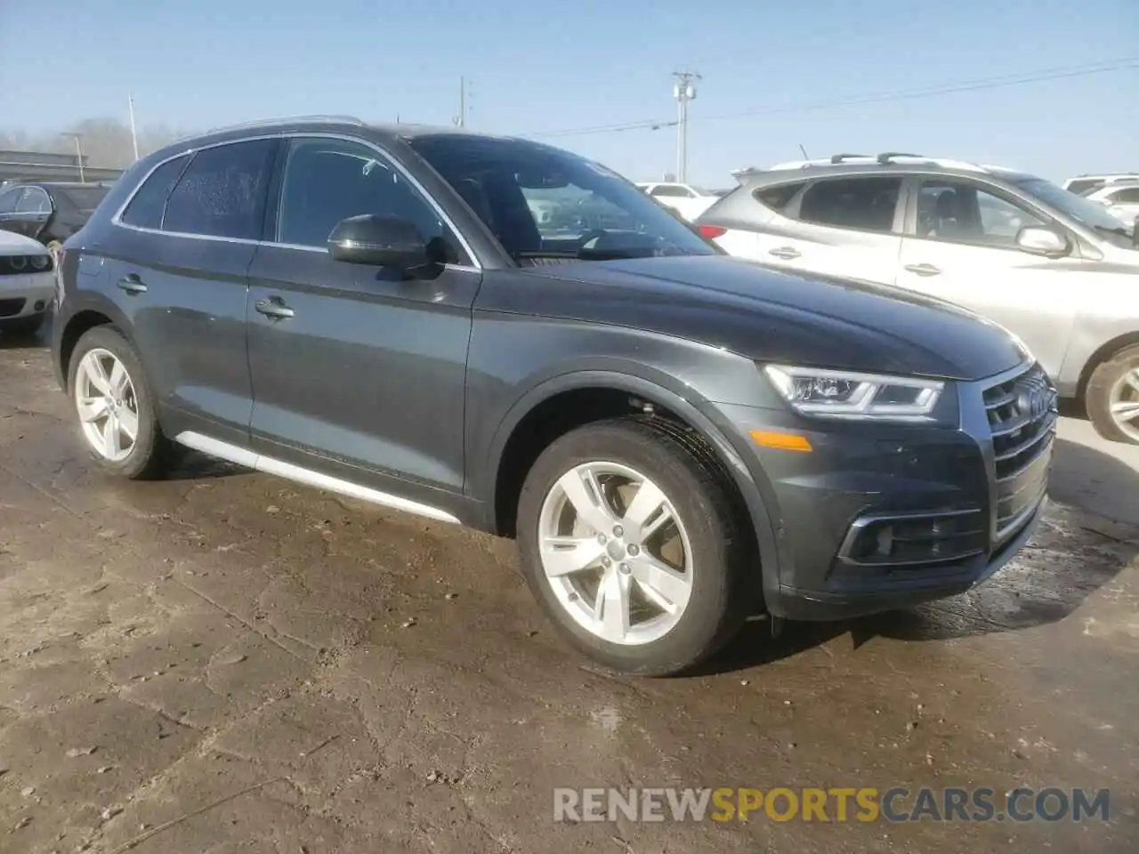 4 Photograph of a damaged car WA1CNAFY3K2026384 AUDI Q5 2019