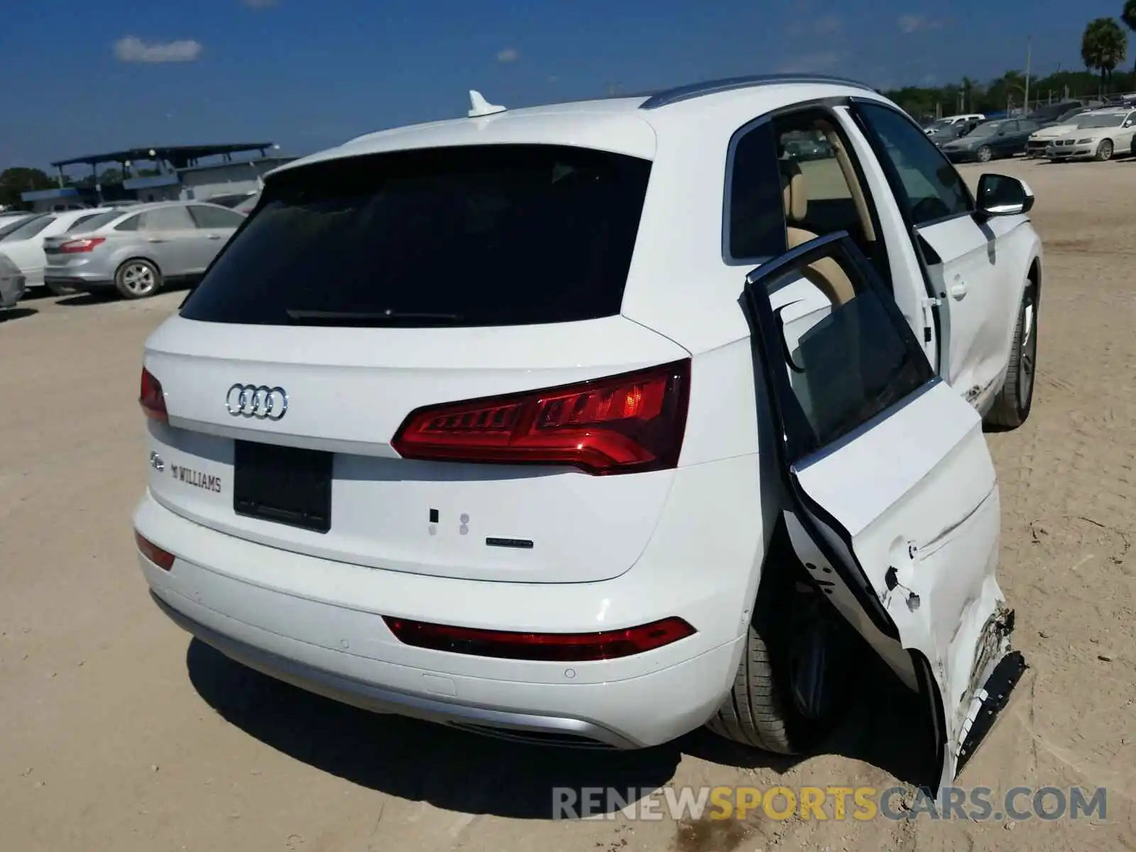 4 Photograph of a damaged car WA1CNAFY3K2027017 AUDI Q5 2019