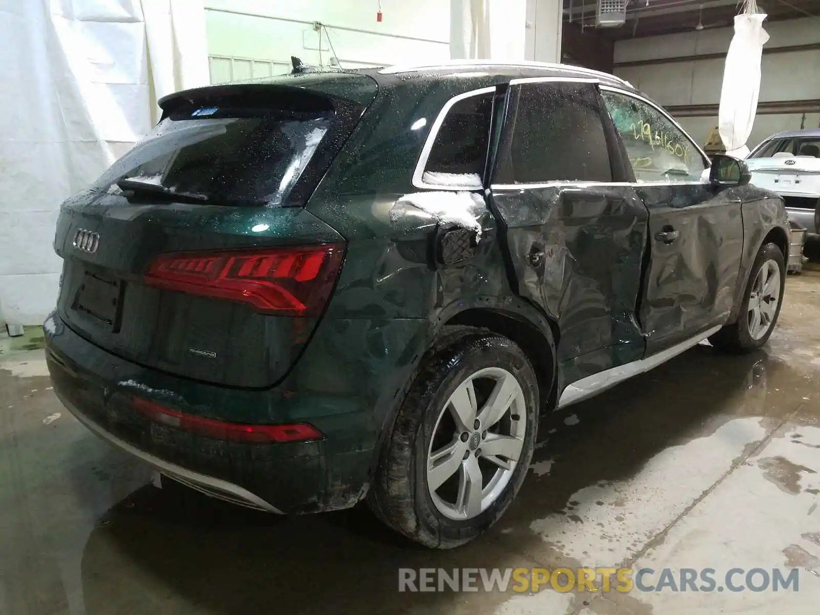 4 Фотография поврежденного автомобиля WA1CNAFY4K2026782 AUDI Q5 2019