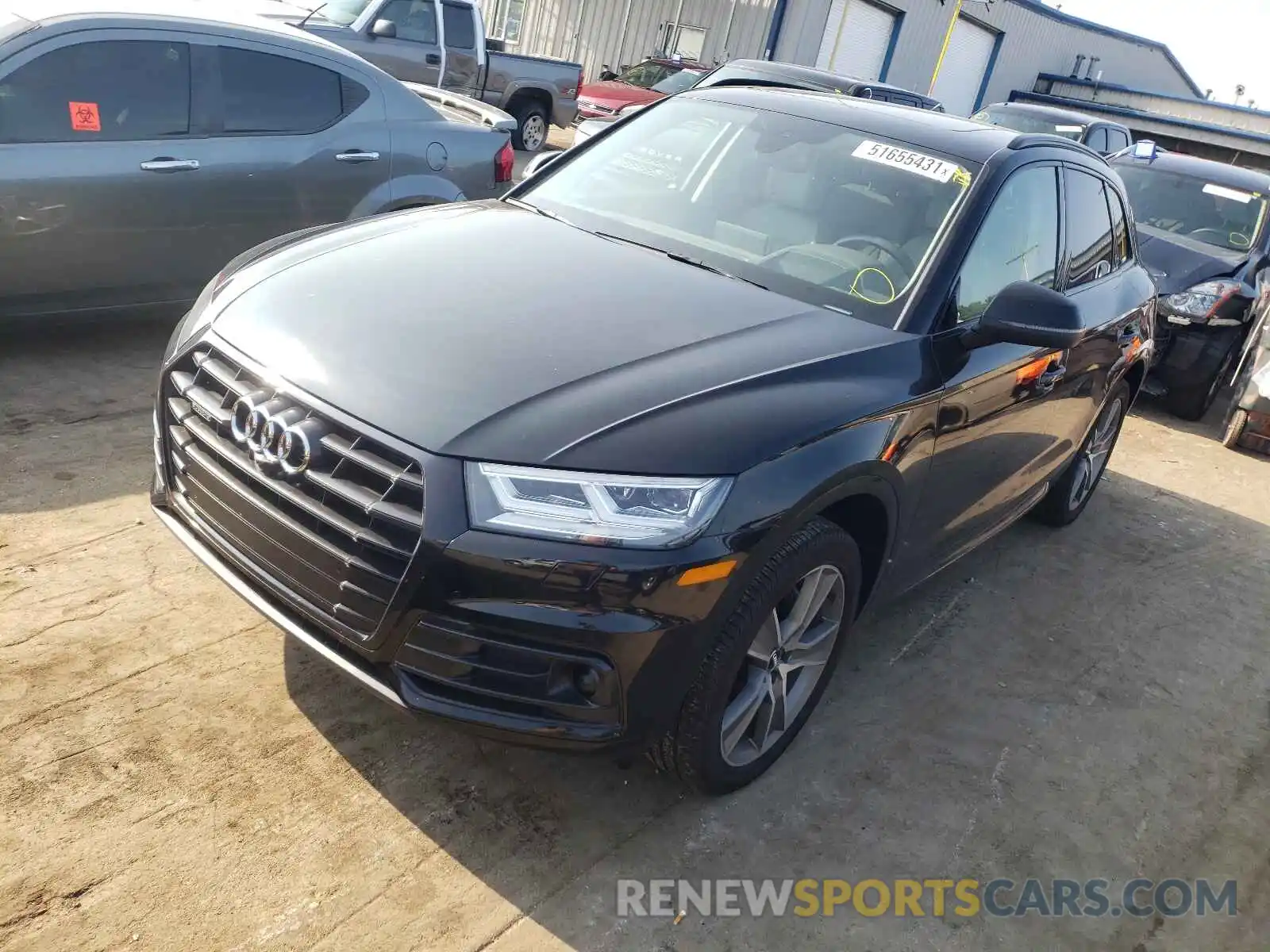 2 Фотография поврежденного автомобиля WA1CNAFY4K2054615 AUDI Q5 2019