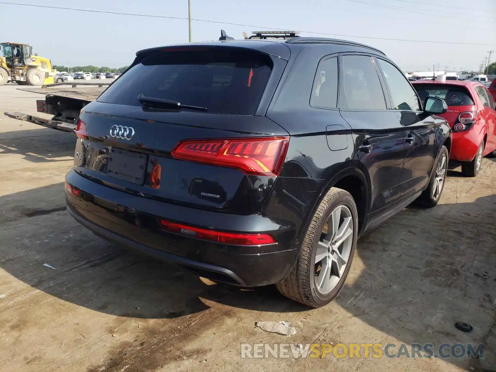 4 Фотография поврежденного автомобиля WA1CNAFY4K2054615 AUDI Q5 2019