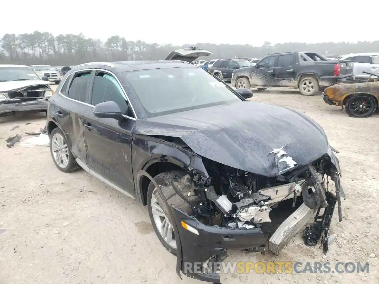 1 Photograph of a damaged car WA1CNAFY4K2113923 AUDI Q5 2019