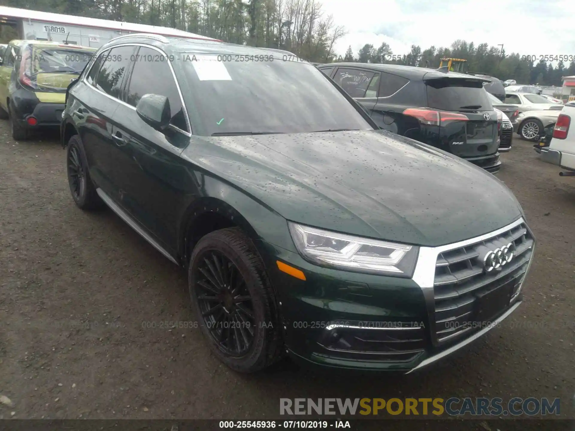 1 Photograph of a damaged car WA1CNAFY5K2051142 AUDI Q5 2019