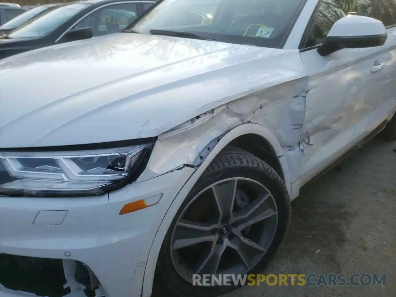 9 Photograph of a damaged car WA1CNAFY7K2022127 AUDI Q5 2019