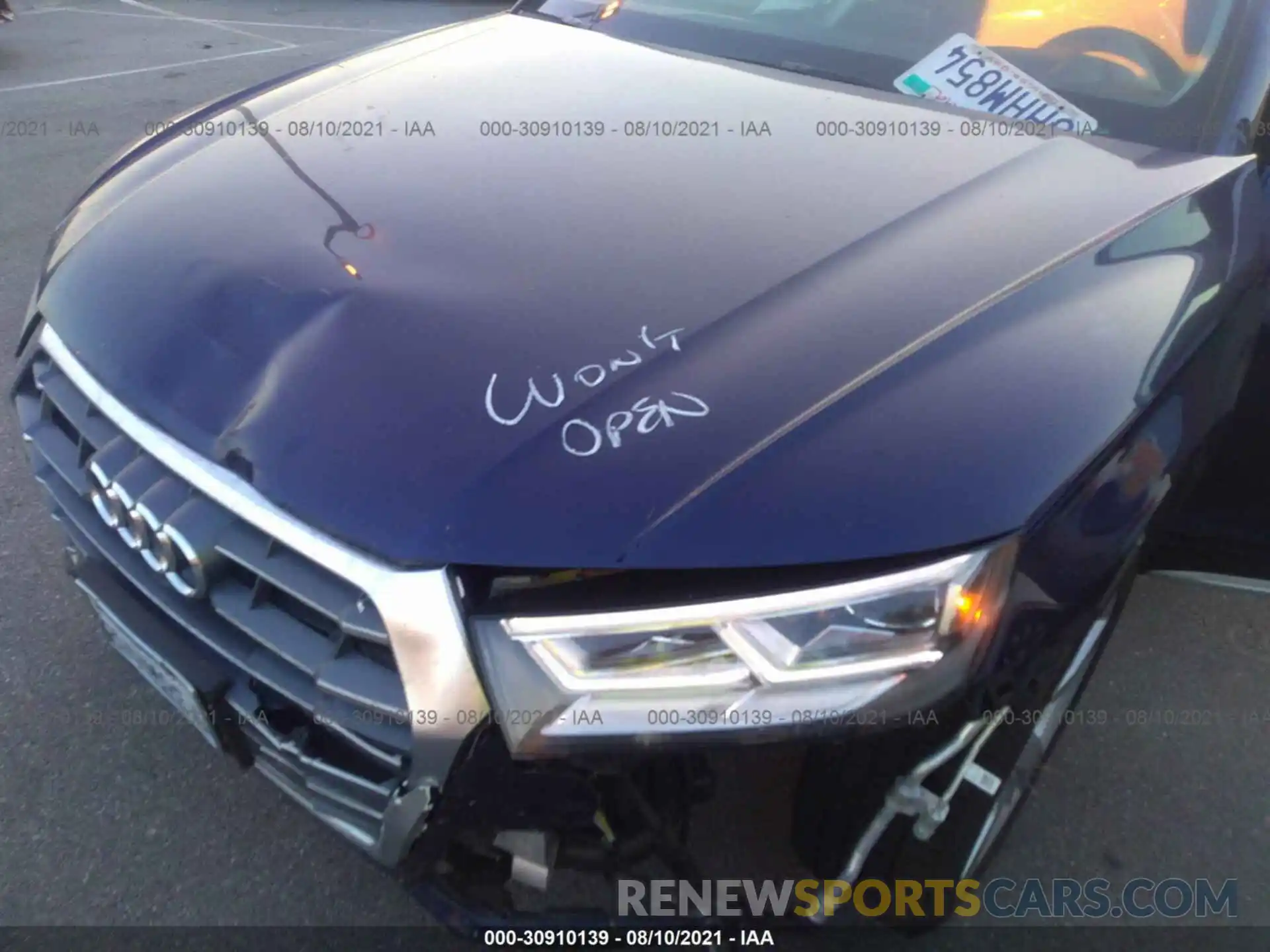 10 Photograph of a damaged car WA1CNAFY7K2024993 AUDI Q5 2019