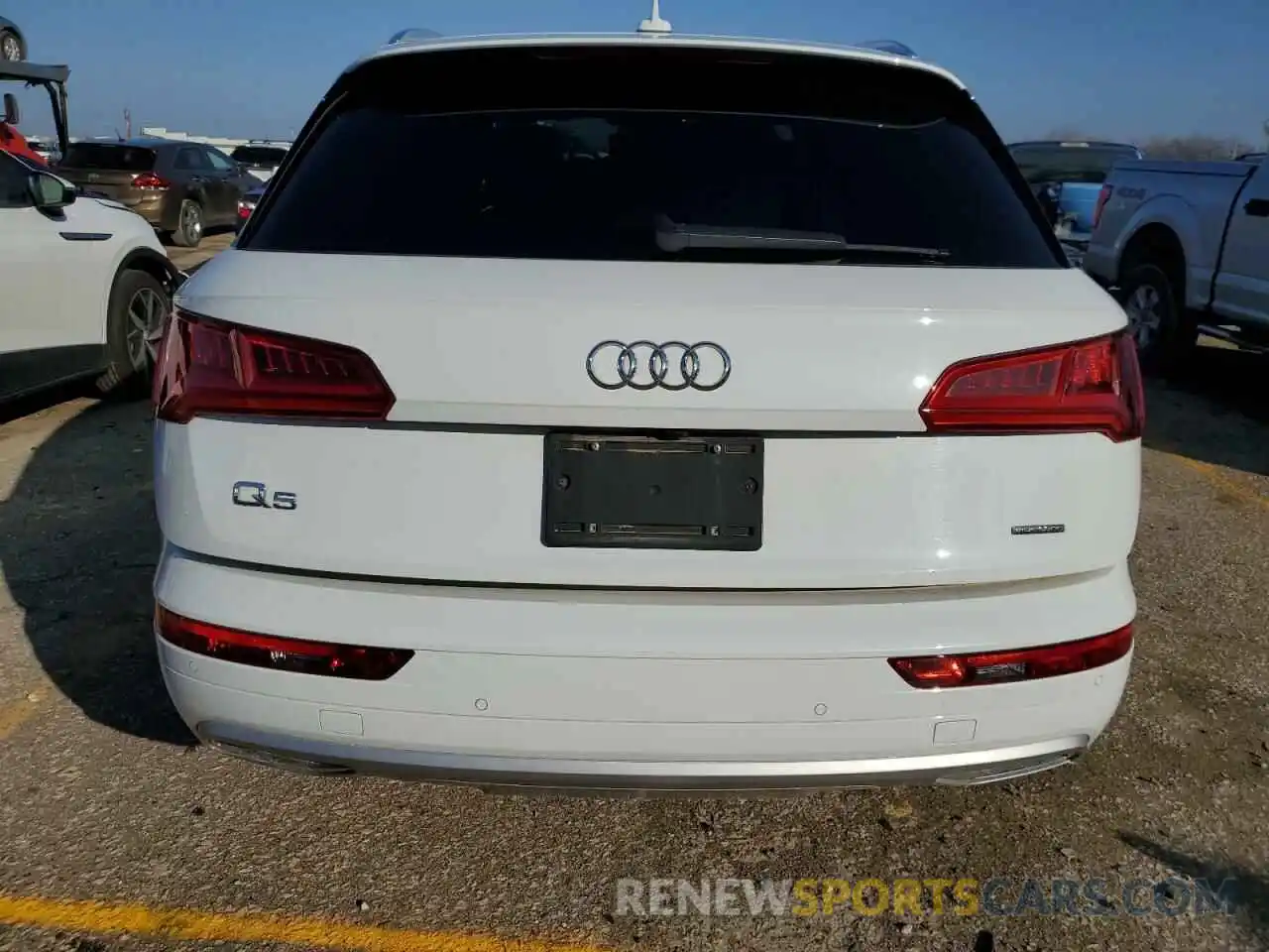 6 Photograph of a damaged car WA1CNAFY7K2059954 AUDI Q5 2019