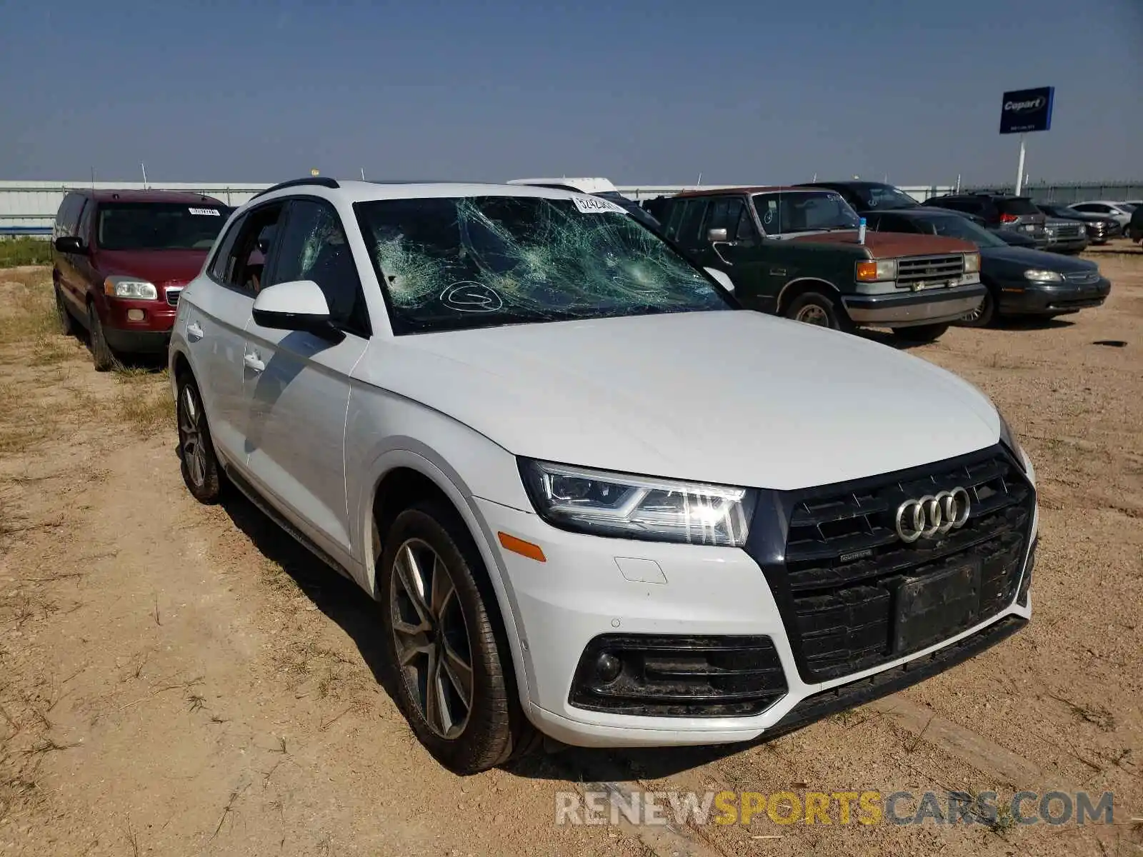 1 Фотография поврежденного автомобиля WA1CNAFY7K2063387 AUDI Q5 2019