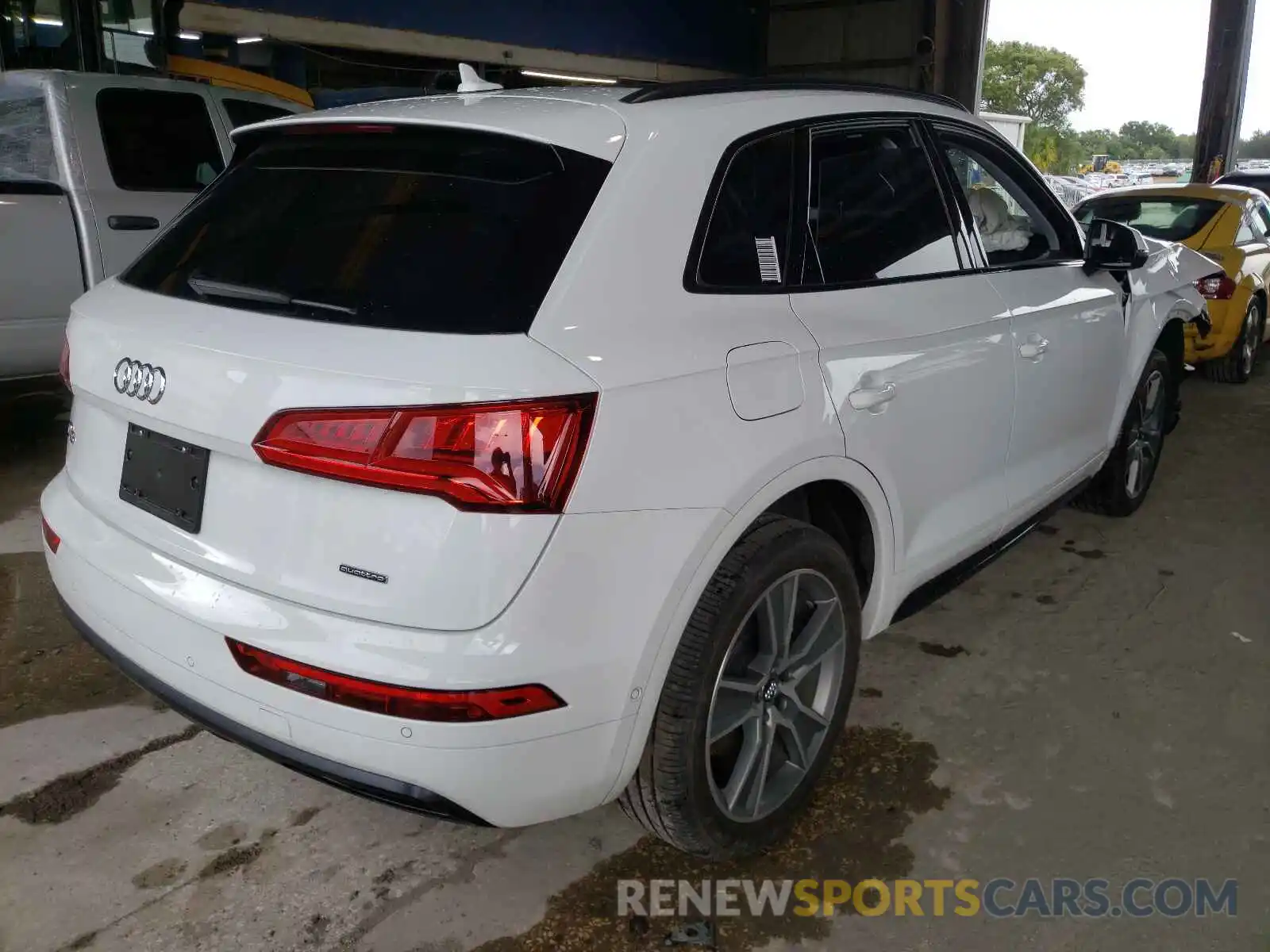 4 Photograph of a damaged car WA1CNAFY7K2079458 AUDI Q5 2019