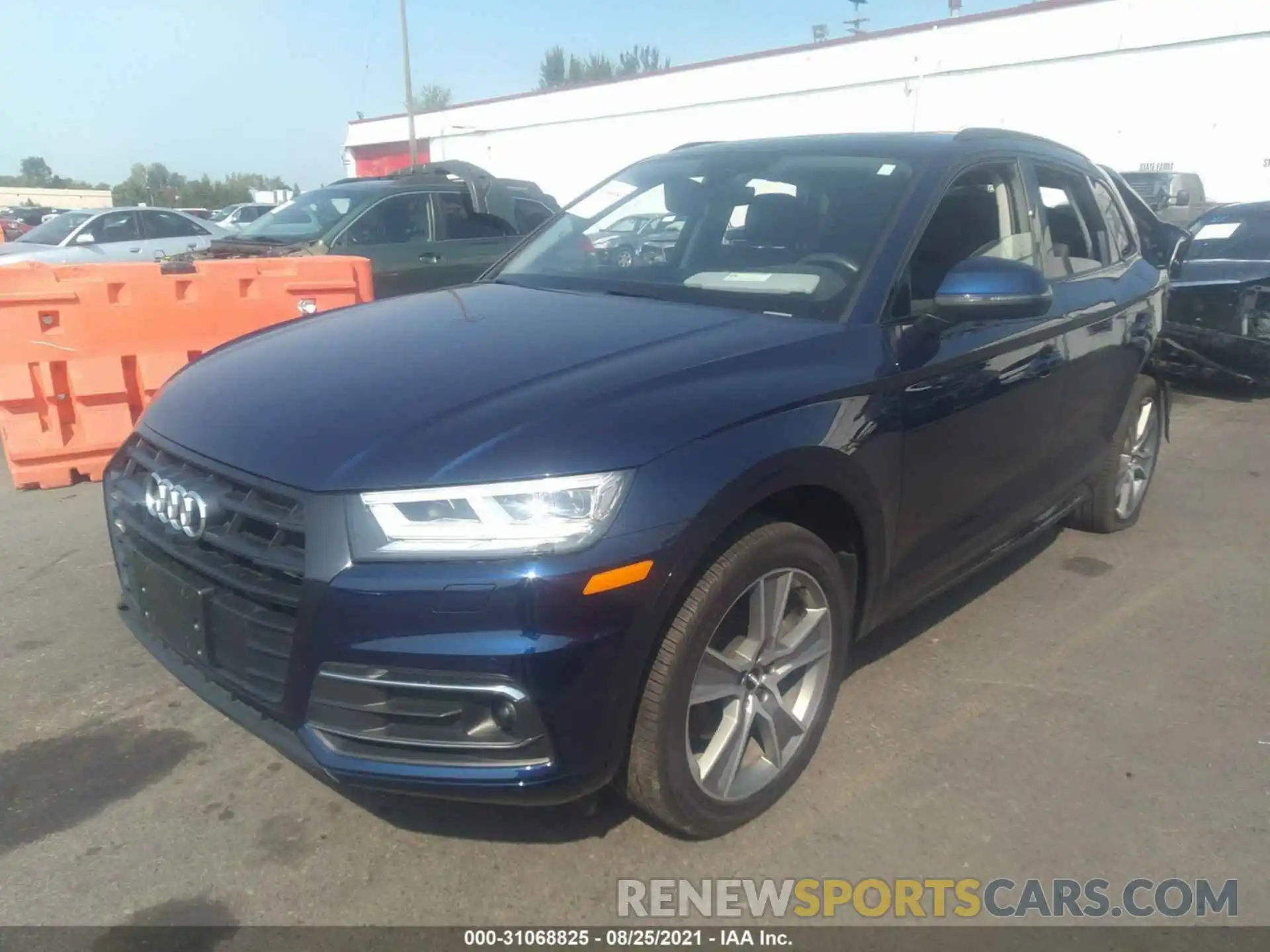 2 Фотография поврежденного автомобиля WA1CNAFY7K2122390 AUDI Q5 2019