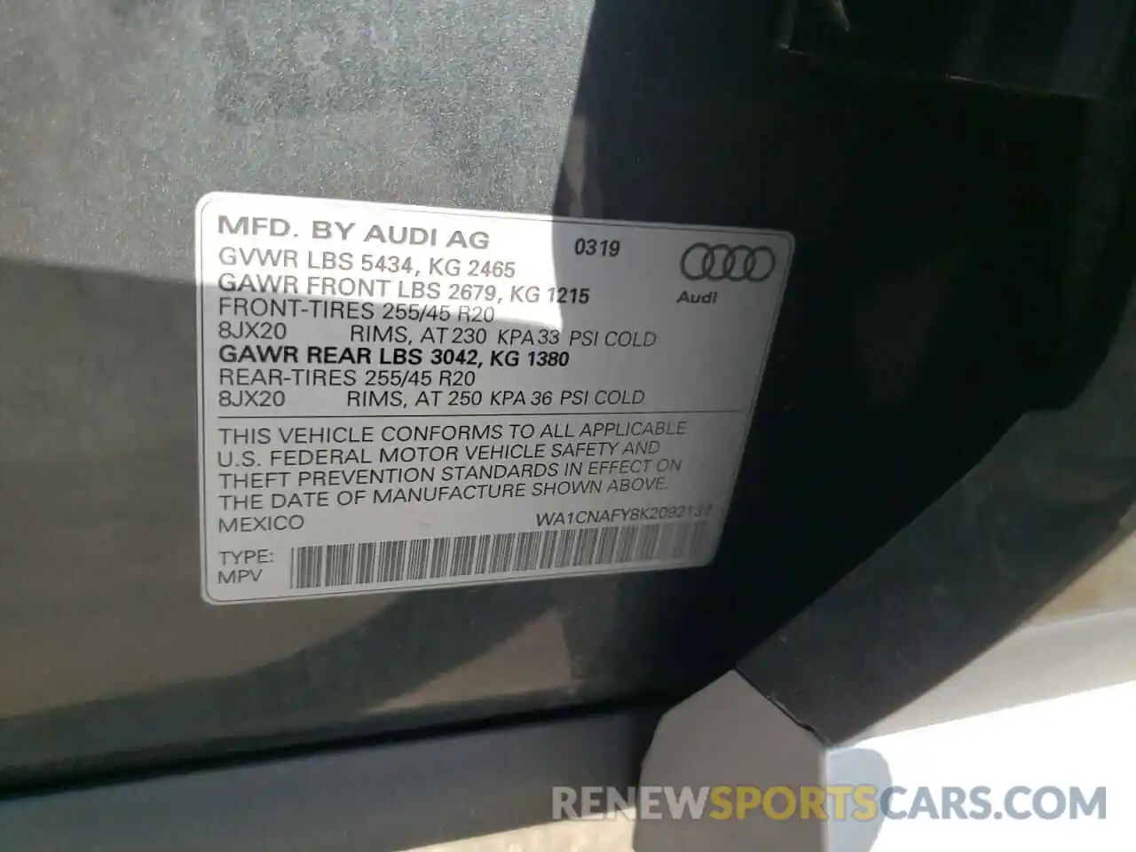 10 Photograph of a damaged car WA1CNAFY8K2092137 AUDI Q5 2019