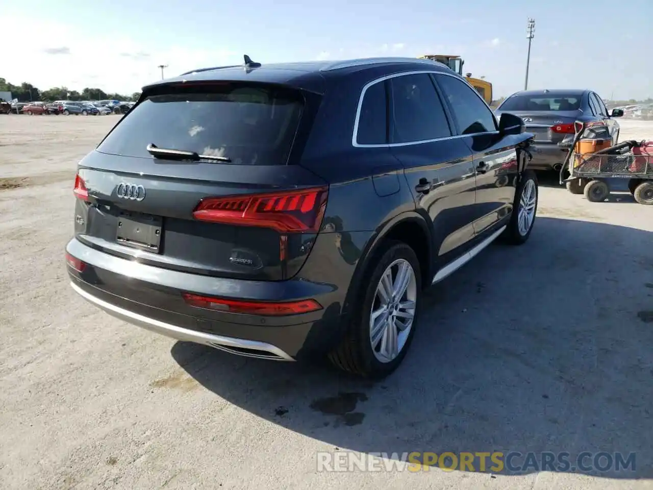 4 Photograph of a damaged car WA1CNAFY8K2092137 AUDI Q5 2019