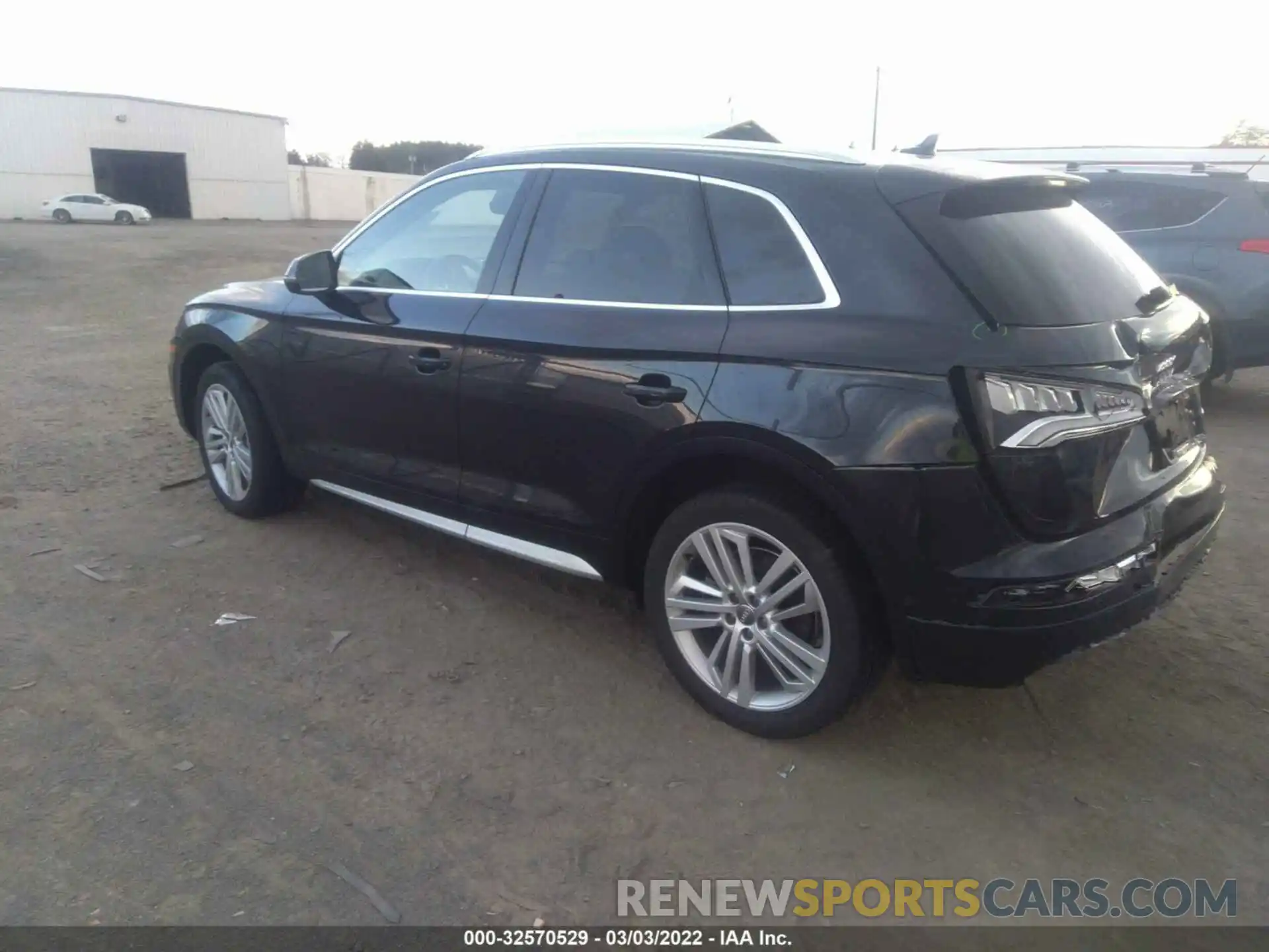 3 Фотография поврежденного автомобиля WA1CNAFY8K2092221 AUDI Q5 2019