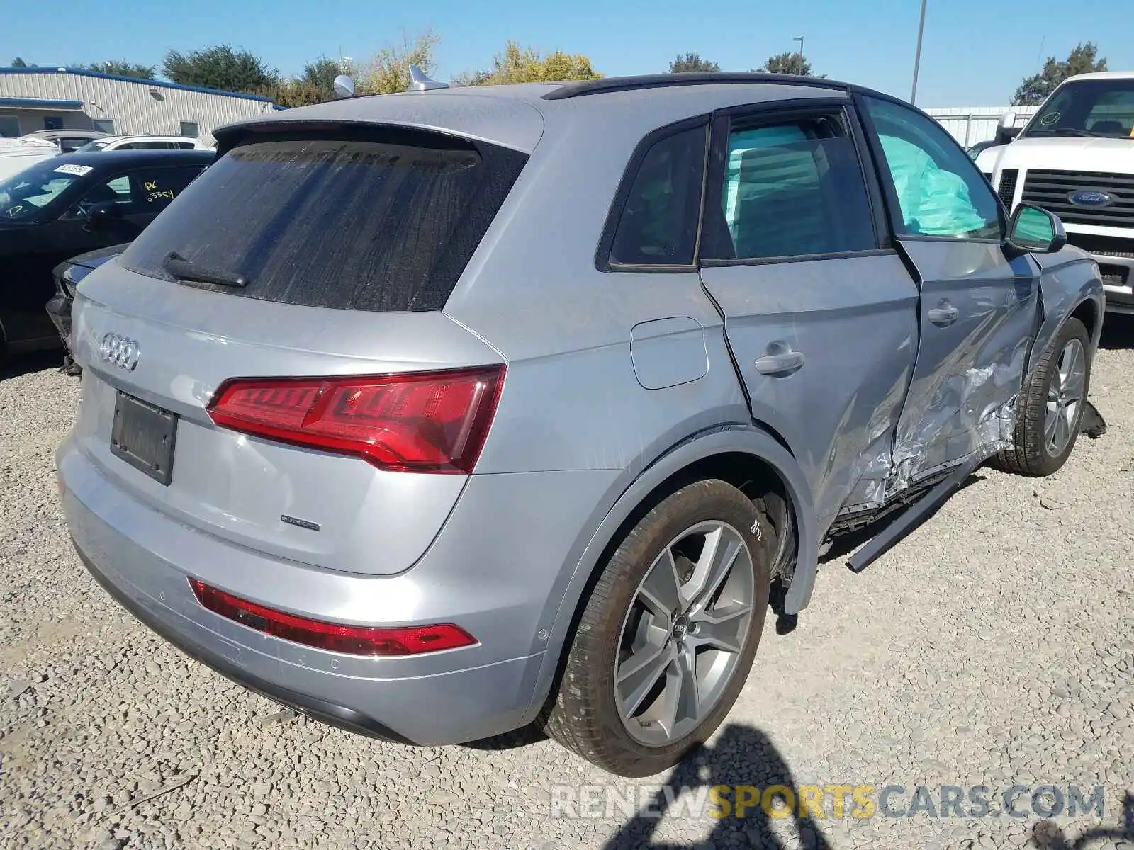 4 Фотография поврежденного автомобиля WA1CNAFY9K2047210 AUDI Q5 2019