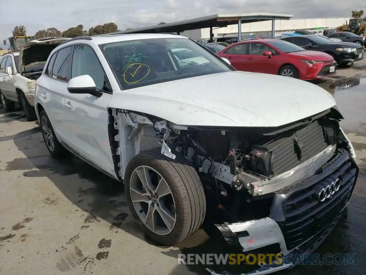 1 Photograph of a damaged car WA1CNAFY9K2057798 AUDI Q5 2019