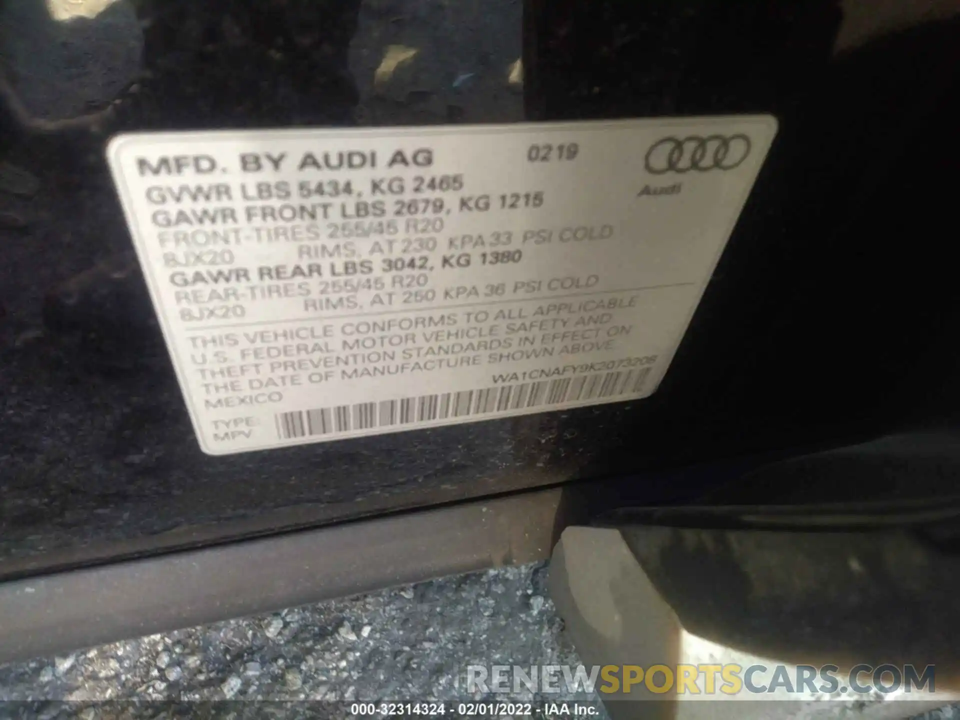 9 Photograph of a damaged car WA1CNAFY9K2073208 AUDI Q5 2019