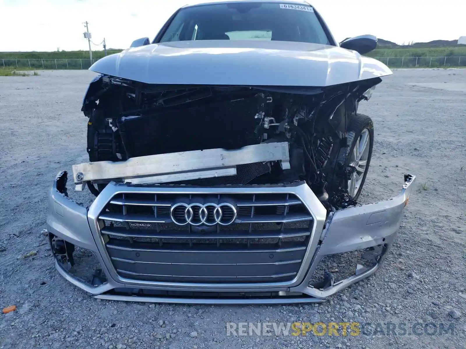 9 Photograph of a damaged car WA1CNAFY9K2088243 AUDI Q5 2019