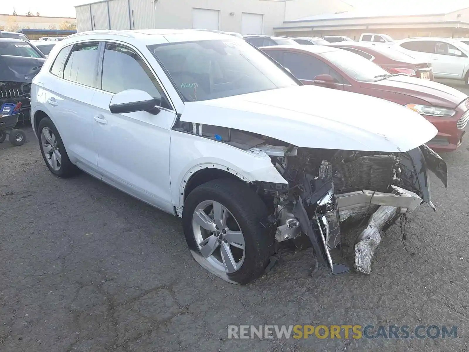 1 Photograph of a damaged car WA1CNAFY9K2088257 AUDI Q5 2019