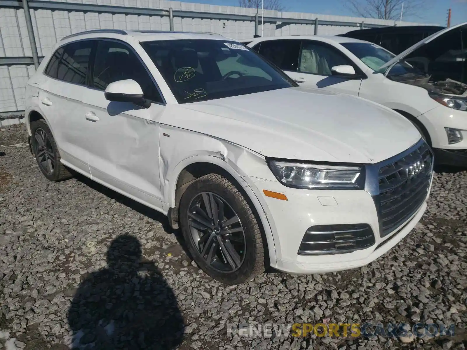 1 Photograph of a damaged car WA1ENAFY9K2066509 AUDI Q5 2019