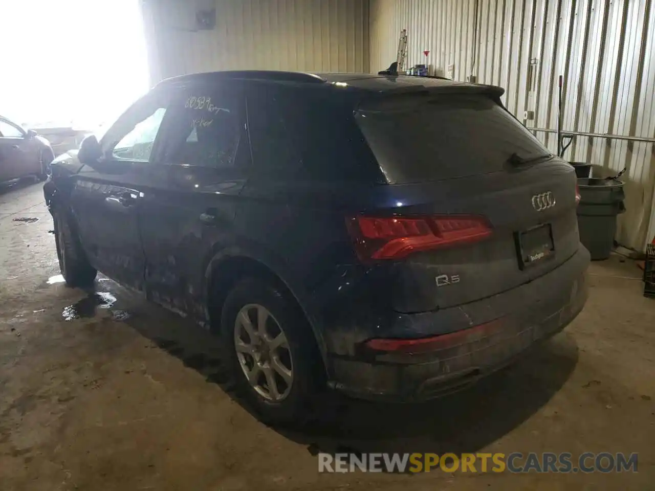 3 Фотография поврежденного автомобиля WA1FNAFY8K2034851 AUDI Q5 2019