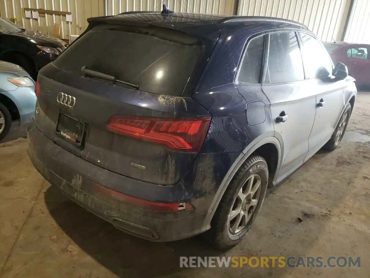 4 Фотография поврежденного автомобиля WA1FNAFY8K2034851 AUDI Q5 2019