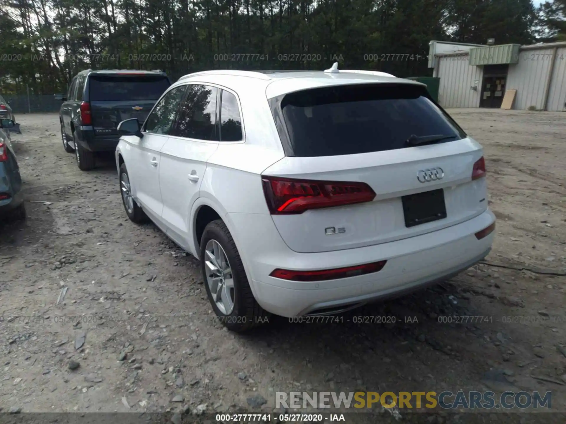 3 Фотография поврежденного автомобиля WA1ANAFY0L2026254 AUDI Q5 2020