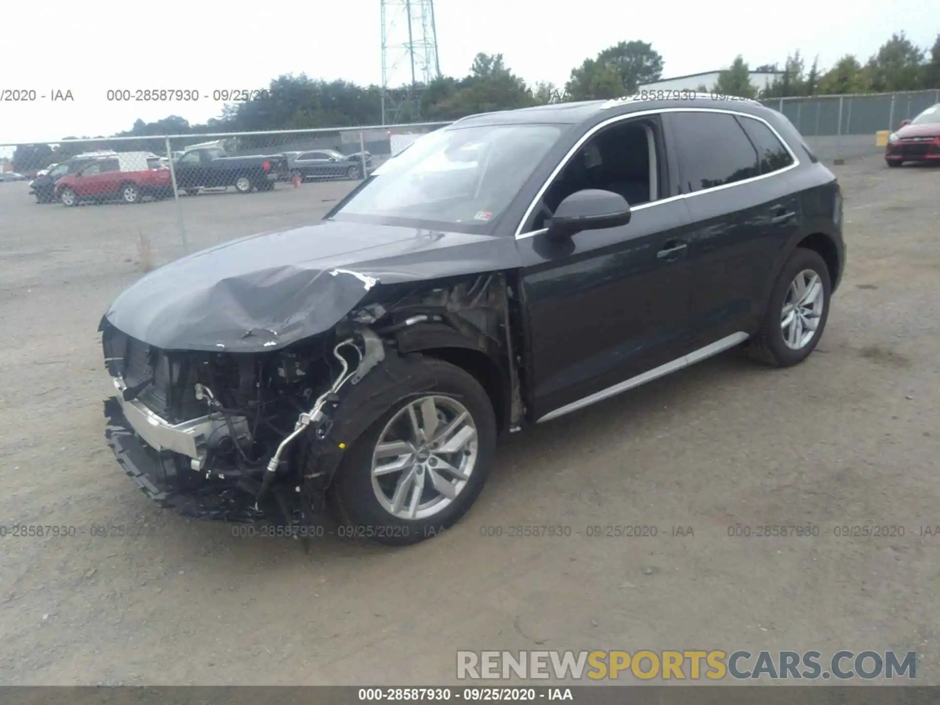 2 Photograph of a damaged car WA1ANAFY0L2042972 AUDI Q5 2020