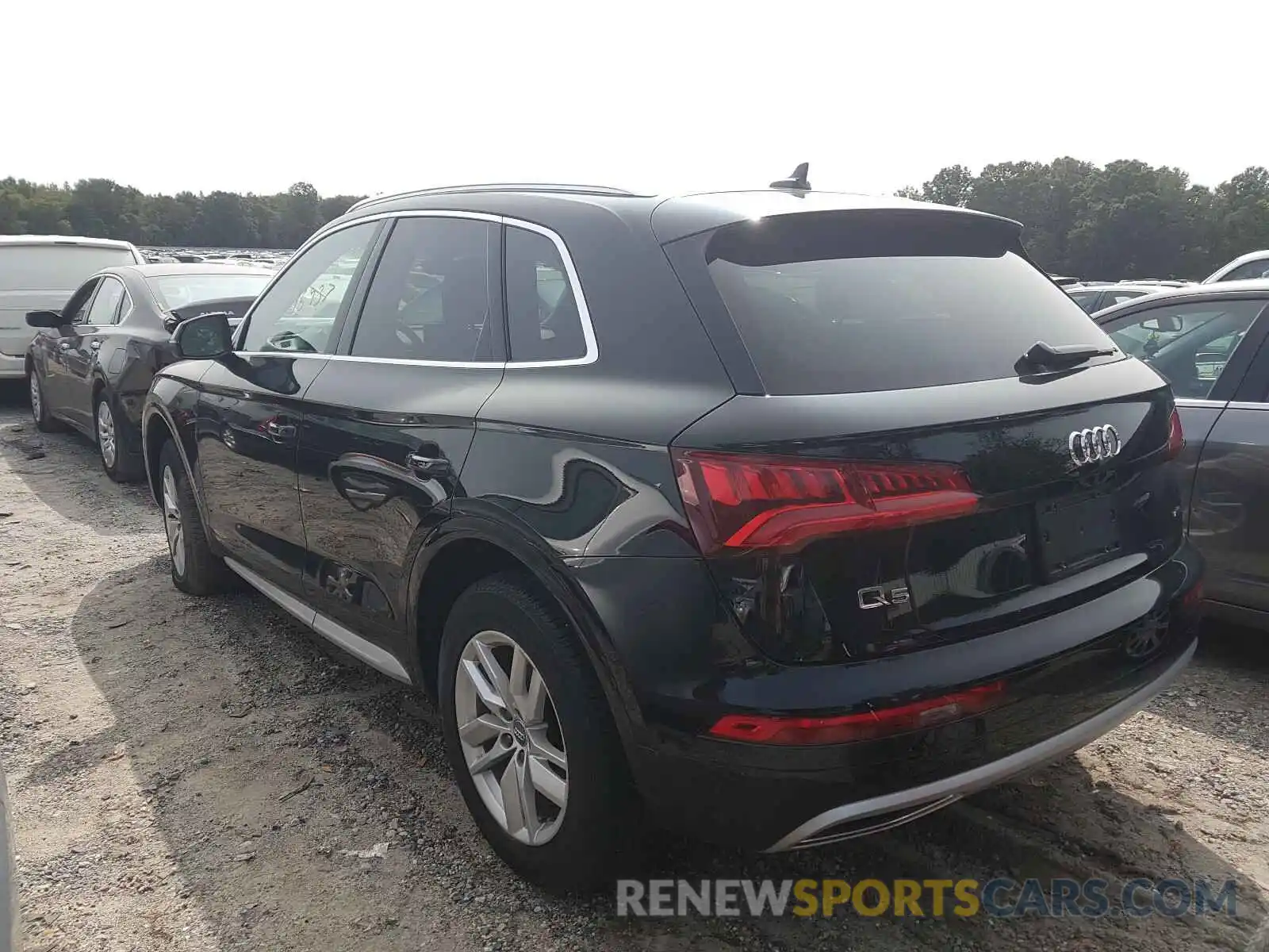 3 Photograph of a damaged car WA1ANAFY0L2058752 AUDI Q5 2020