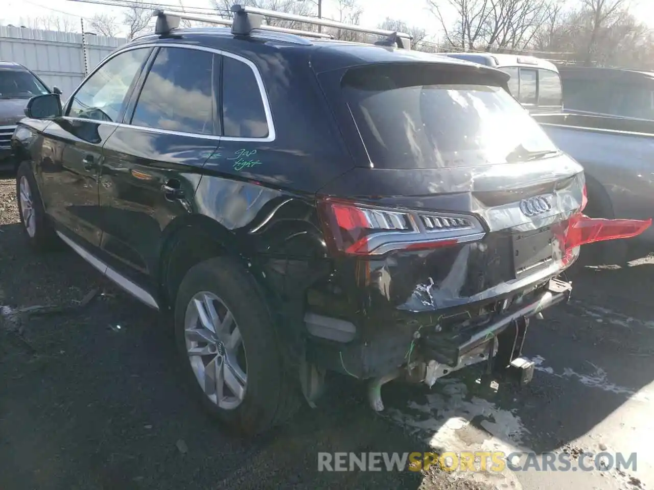 3 Photograph of a damaged car WA1ANAFY0L2094991 AUDI Q5 2020