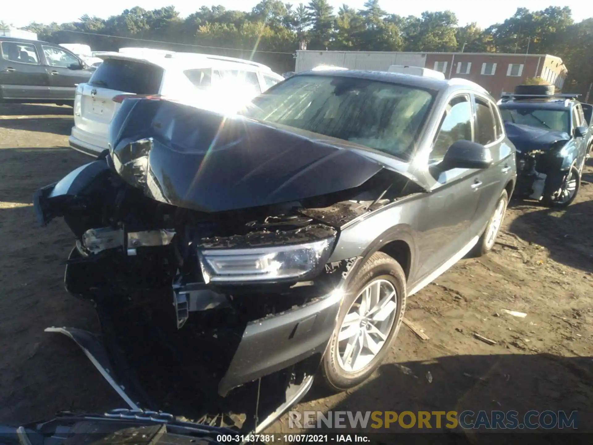 2 Photograph of a damaged car WA1ANAFY0L2096840 AUDI Q5 2020