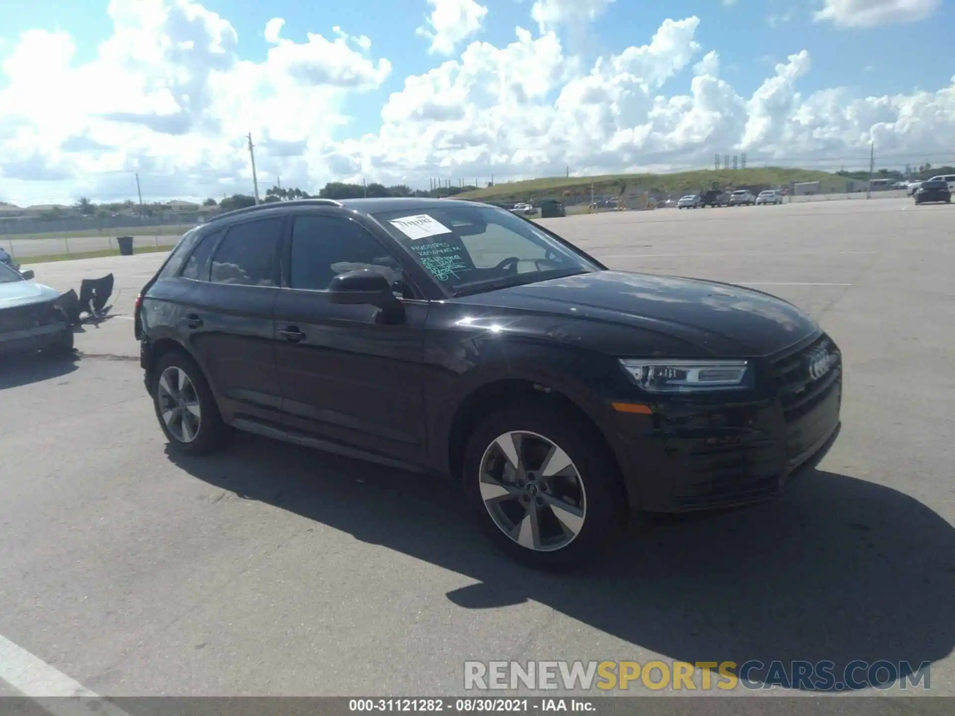 1 Фотография поврежденного автомобиля WA1ANAFY0L2104757 AUDI Q5 2020