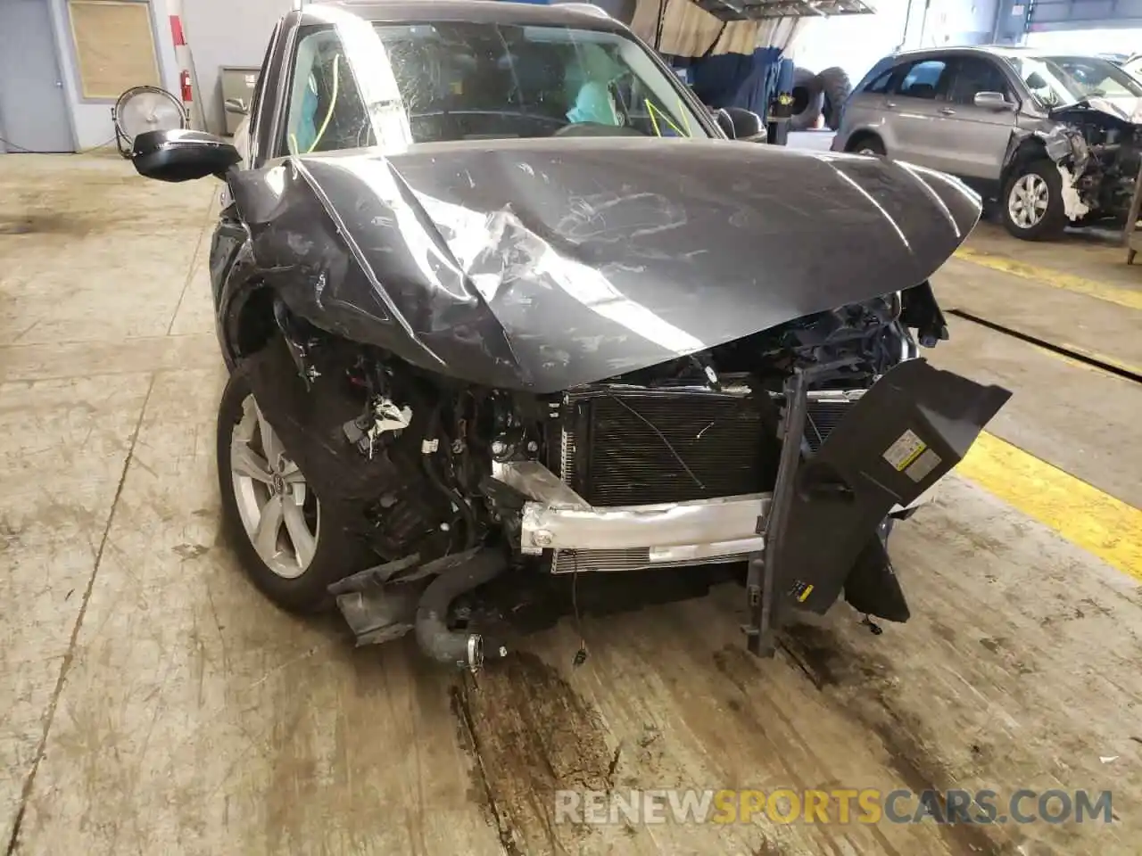 9 Photograph of a damaged car WA1ANAFY0L2116228 AUDI Q5 2020