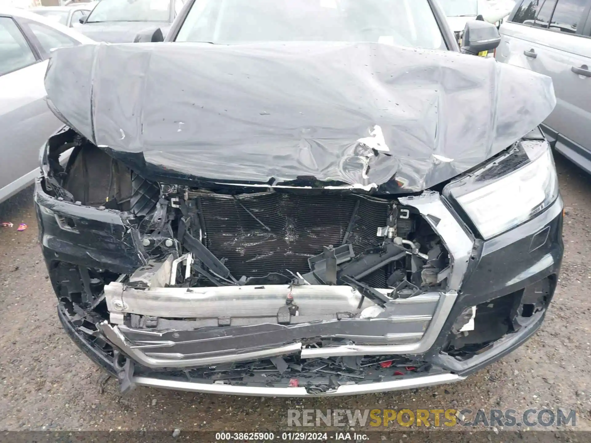 6 Photograph of a damaged car WA1ANAFY1L2001007 AUDI Q5 2020