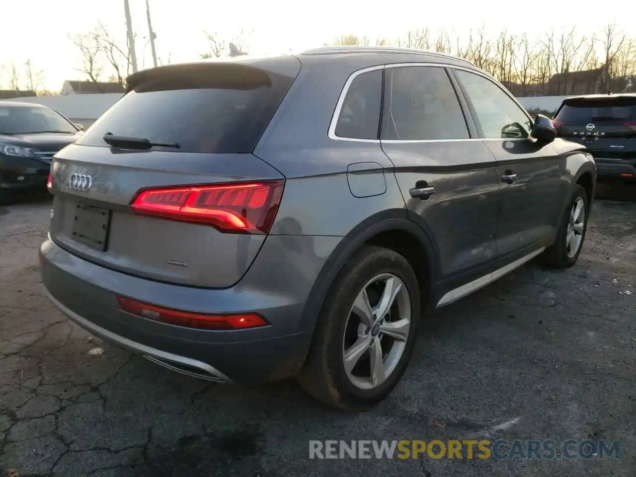 4 Photograph of a damaged car WA1ANAFY1L2040177 AUDI Q5 2020