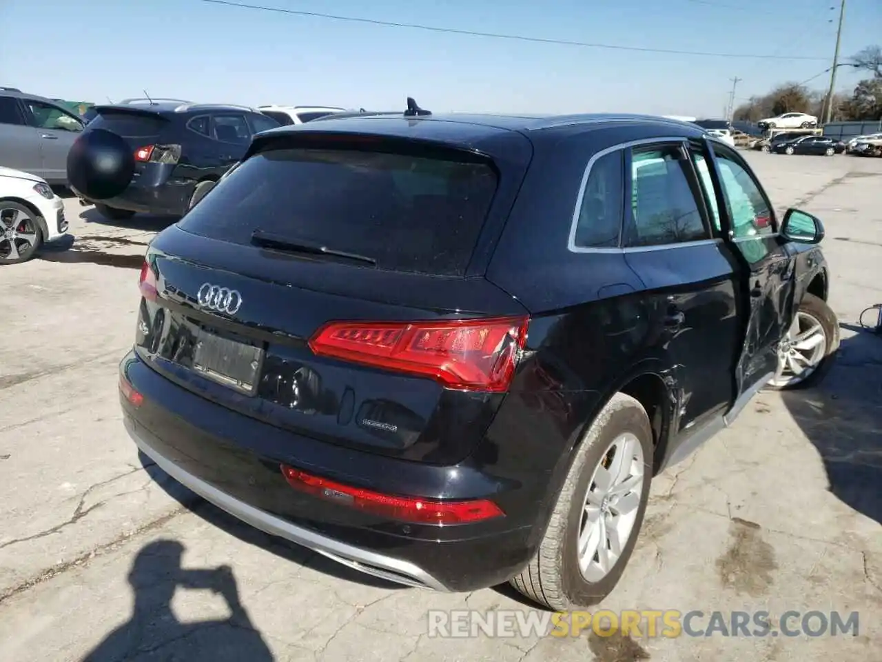 4 Photograph of a damaged car WA1ANAFY1L2042933 AUDI Q5 2020