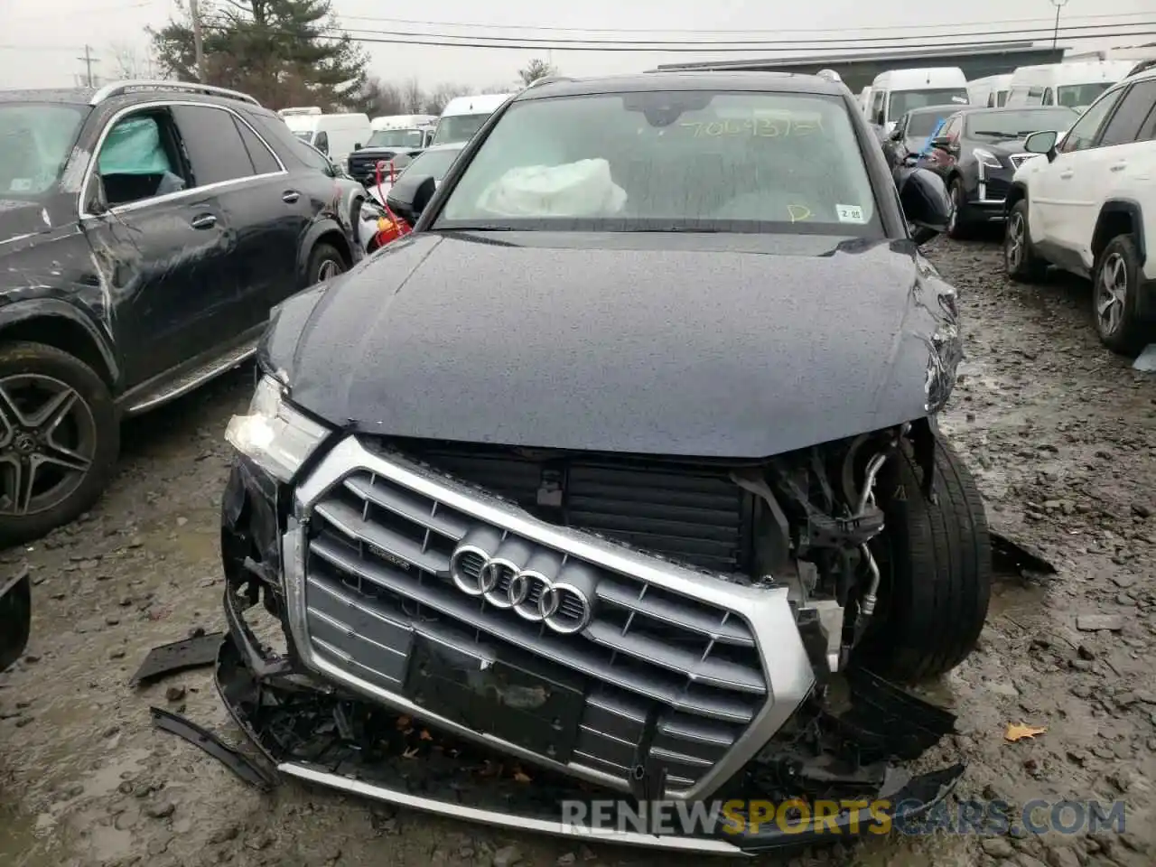 9 Фотография поврежденного автомобиля WA1ANAFY1L2053172 AUDI Q5 2020