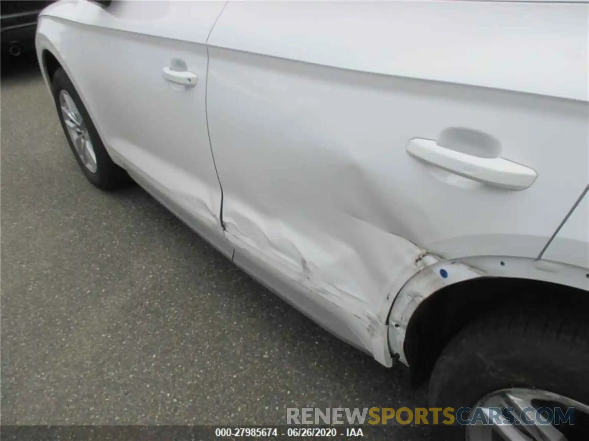 6 Photograph of a damaged car WA1ANAFY1L2055102 AUDI Q5 2020