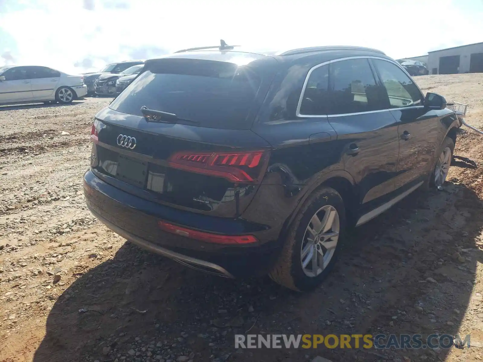 4 Фотография поврежденного автомобиля WA1ANAFY1L2055701 AUDI Q5 2020