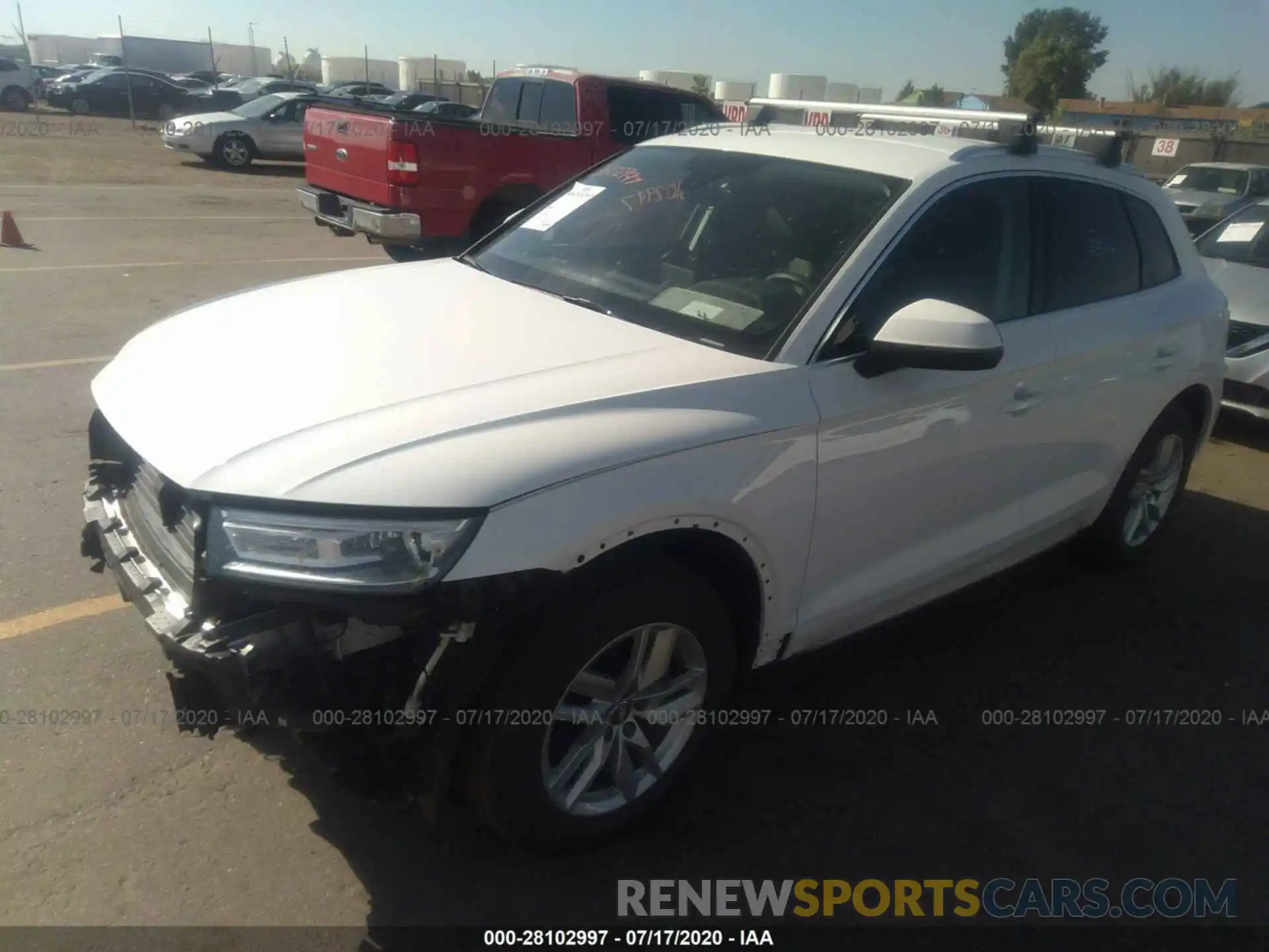 2 Фотография поврежденного автомобиля WA1ANAFY1L2063085 AUDI Q5 2020