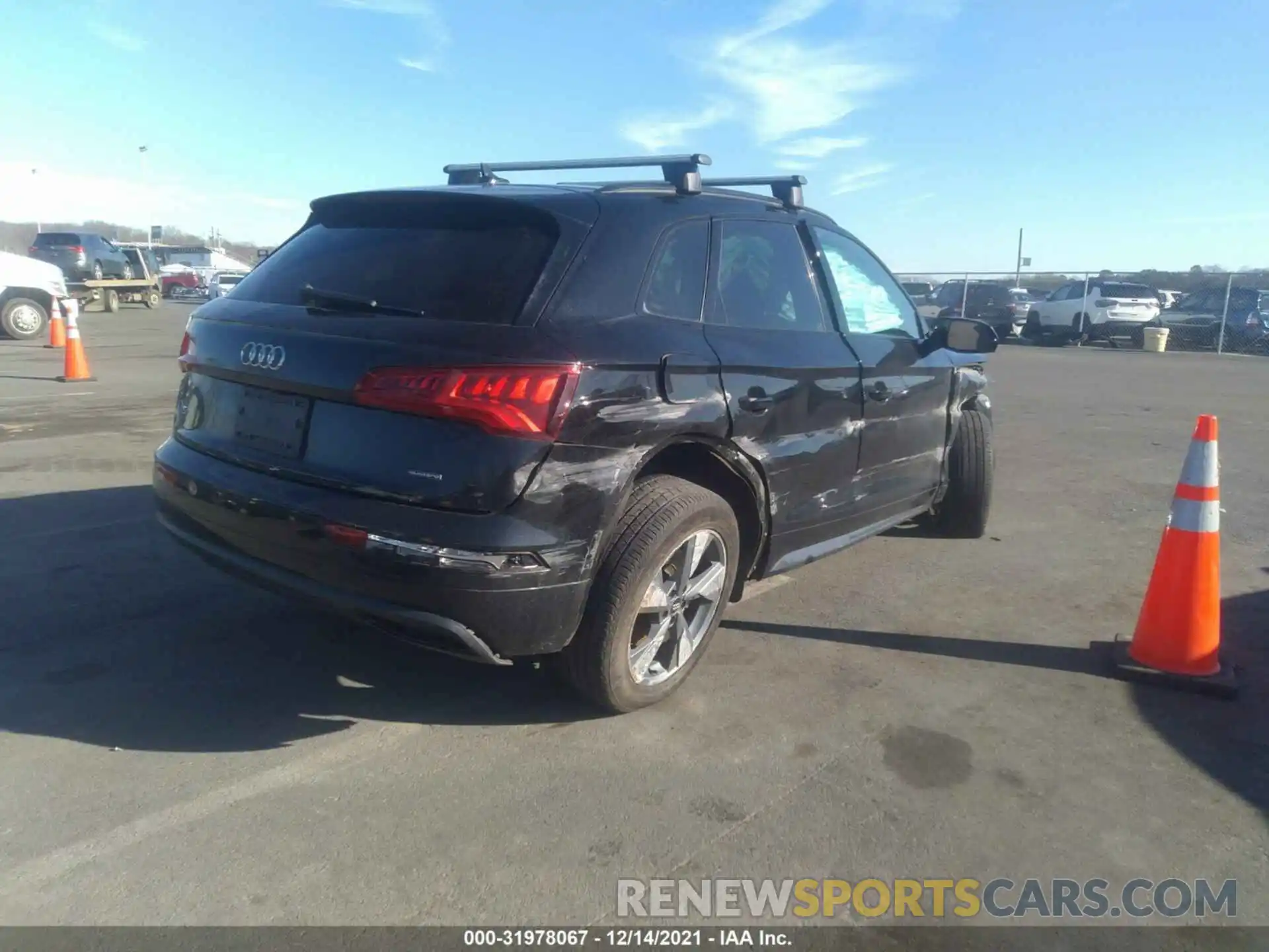 4 Photograph of a damaged car WA1ANAFY1L2085717 AUDI Q5 2020