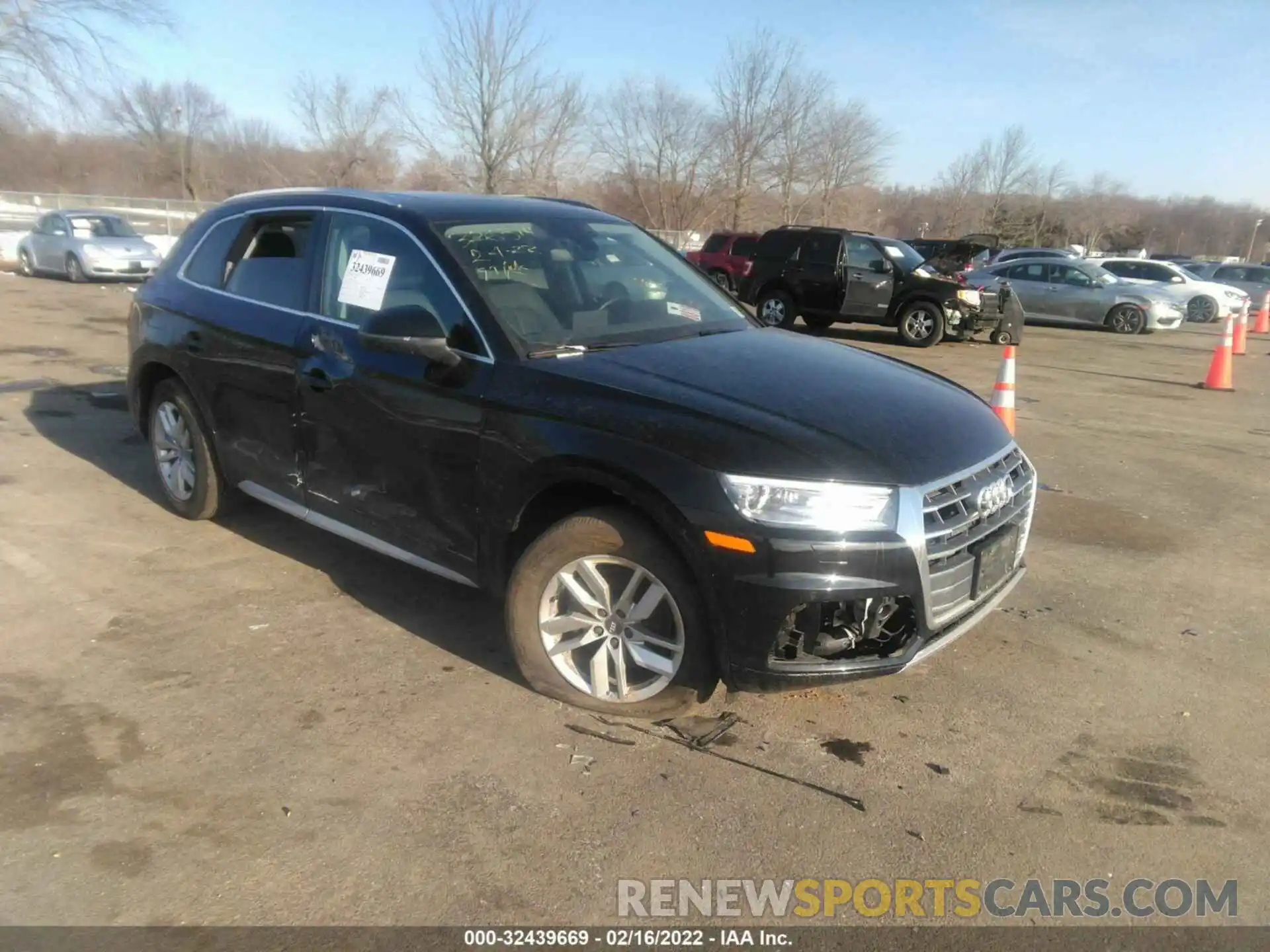 1 Photograph of a damaged car WA1ANAFY1L2092666 AUDI Q5 2020