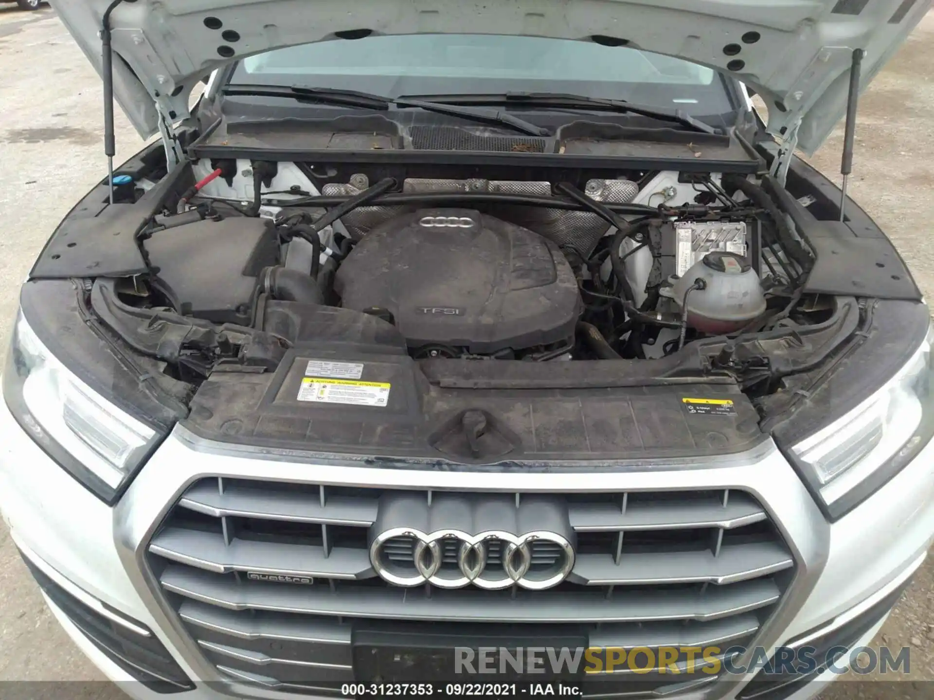 10 Фотография поврежденного автомобиля WA1ANAFY2L2013120 AUDI Q5 2020