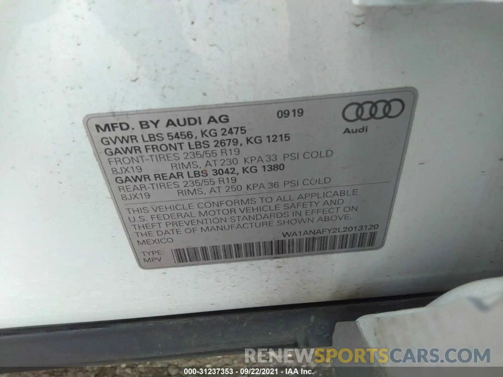 9 Фотография поврежденного автомобиля WA1ANAFY2L2013120 AUDI Q5 2020