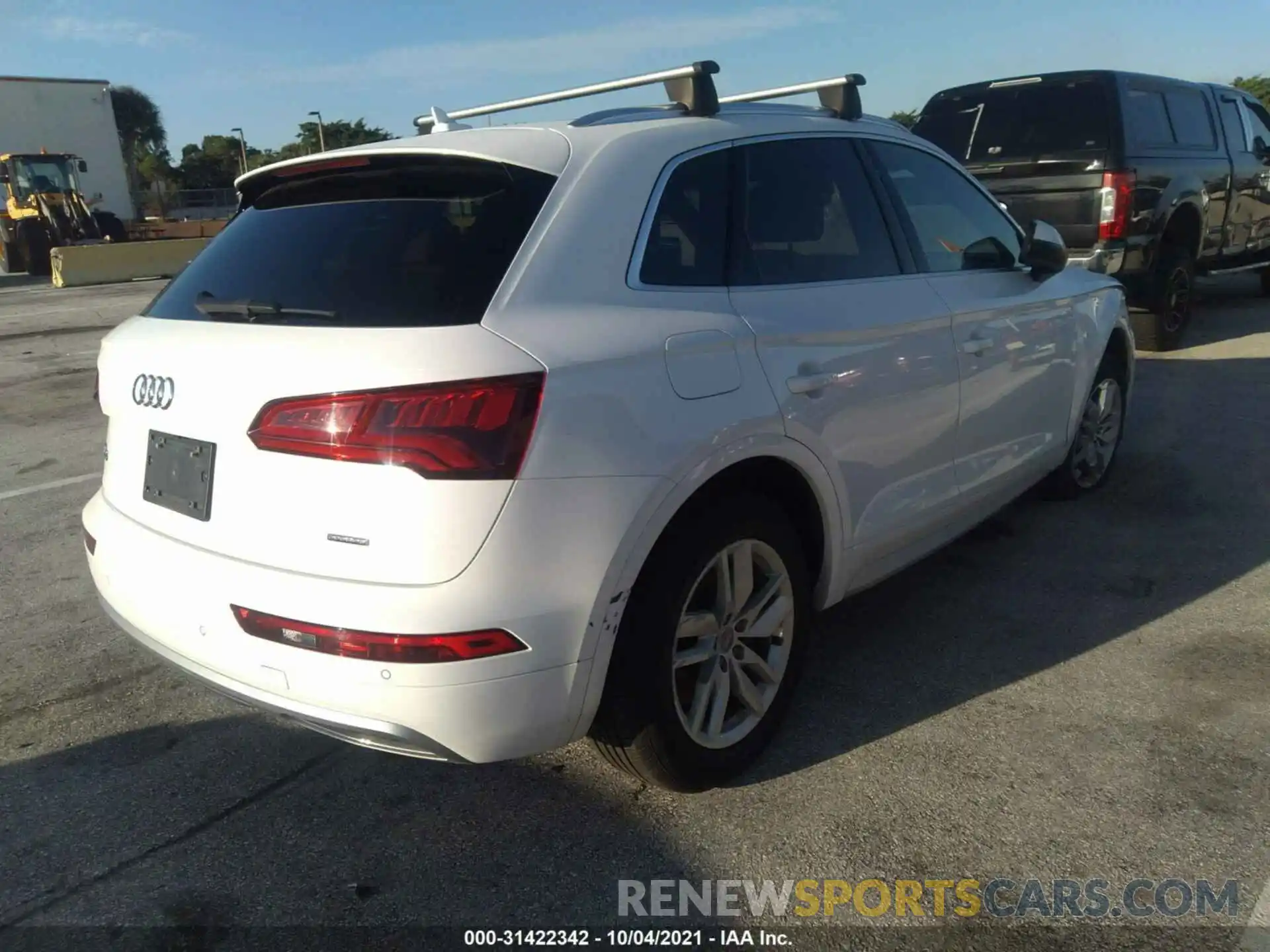 4 Фотография поврежденного автомобиля WA1ANAFY2L2024540 AUDI Q5 2020