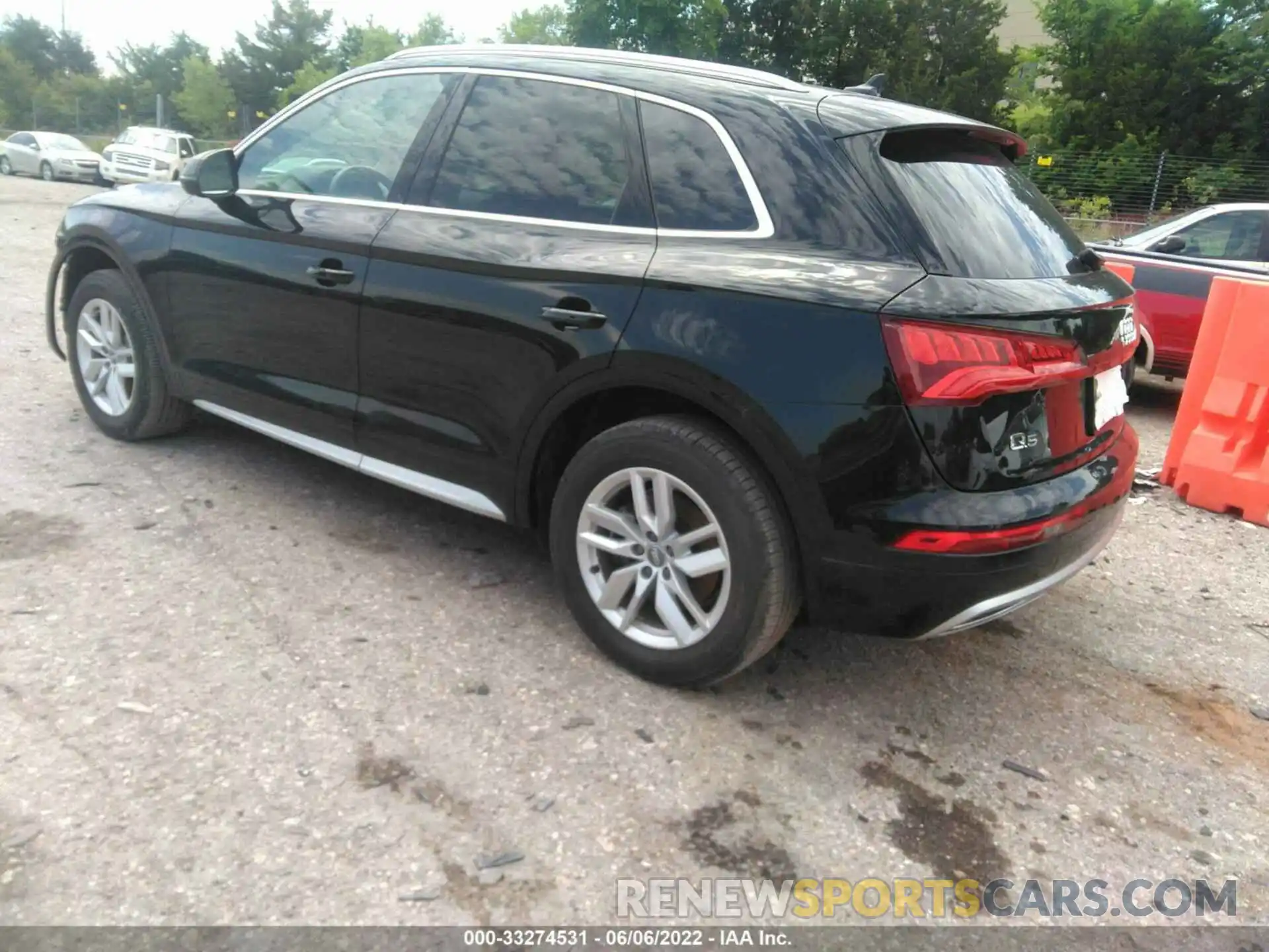 3 Фотография поврежденного автомобиля WA1ANAFY2L2028104 AUDI Q5 2020