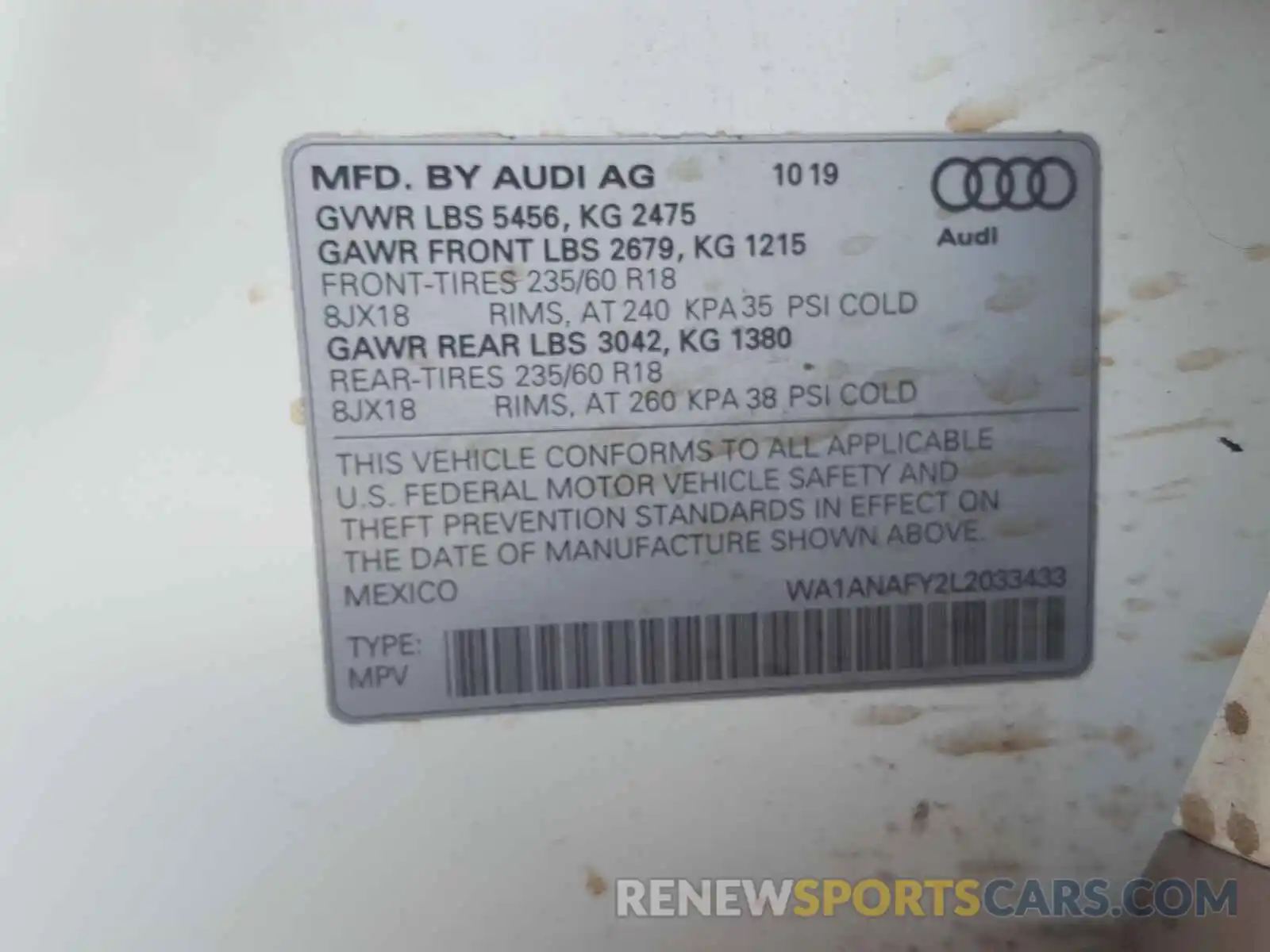 10 Photograph of a damaged car WA1ANAFY2L2033433 AUDI Q5 2020