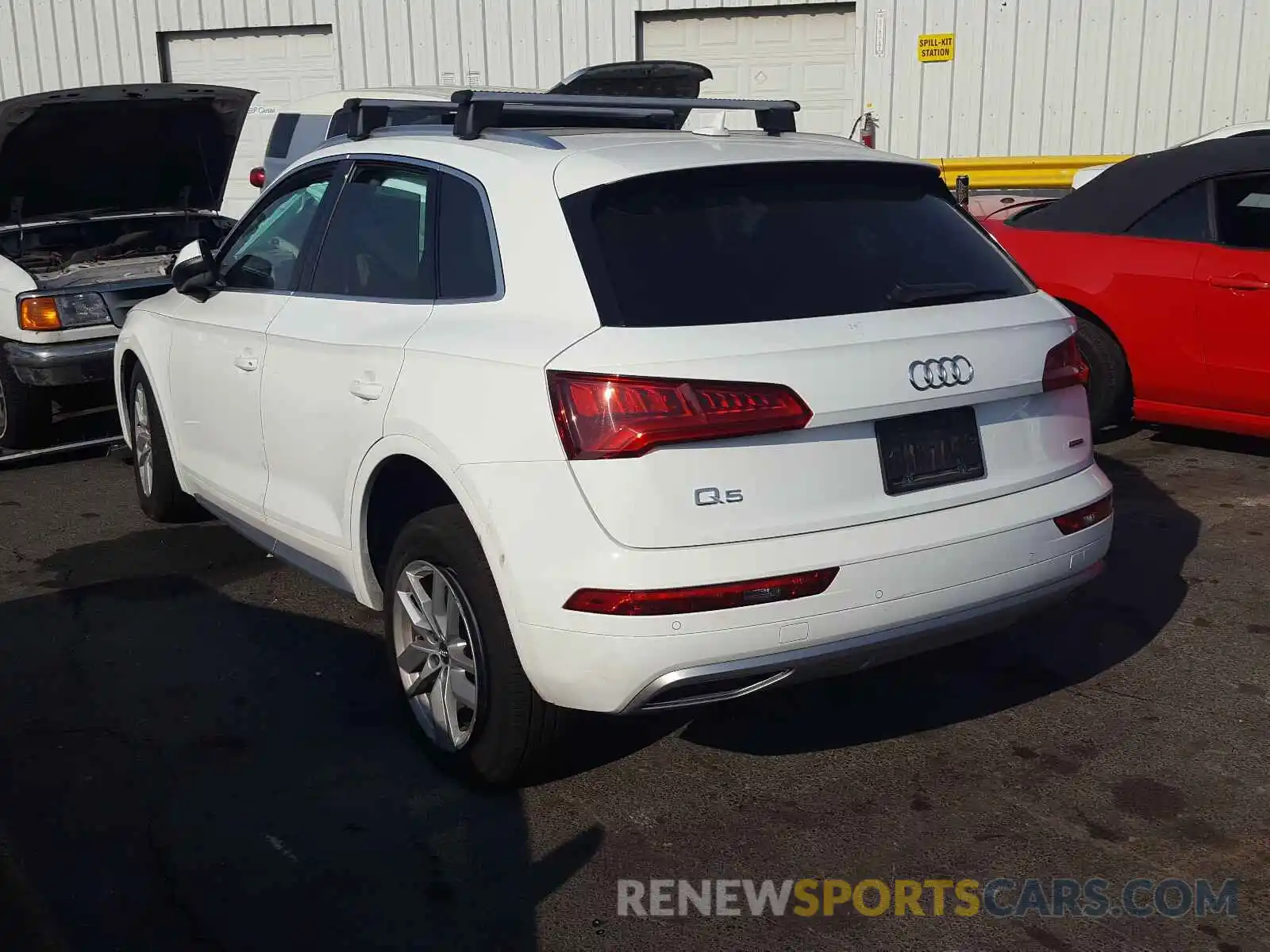 3 Фотография поврежденного автомобиля WA1ANAFY2L2033433 AUDI Q5 2020